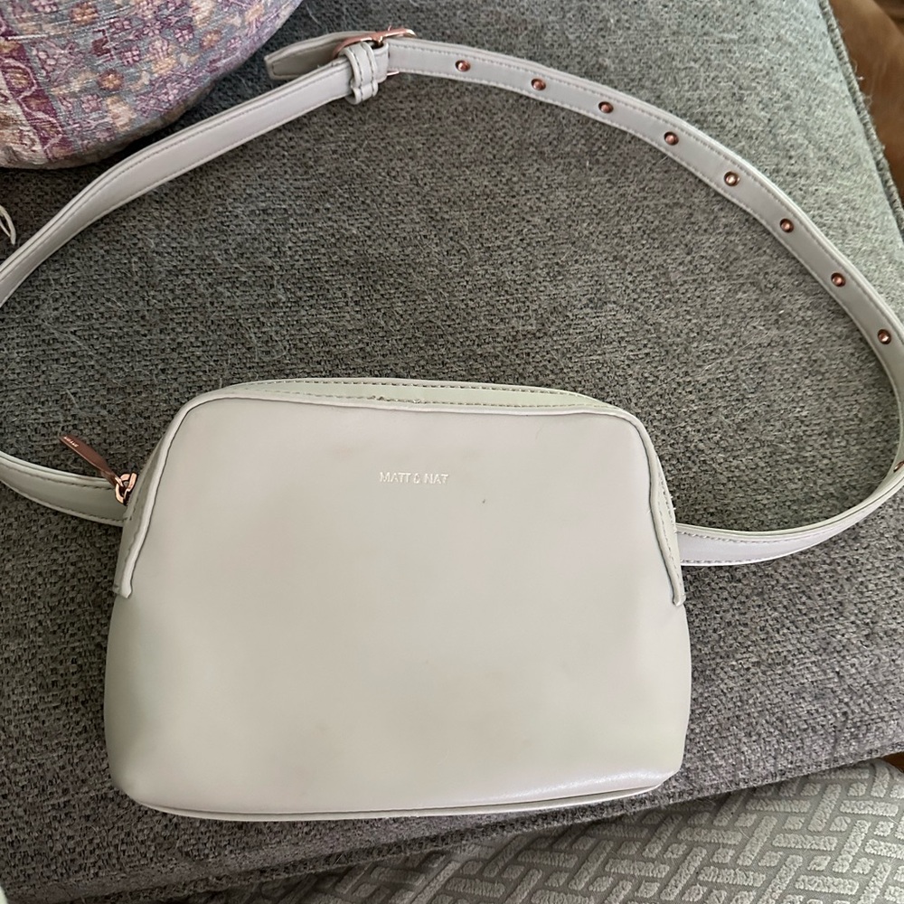 Matt & Nat White Crossbody Bag/ Fanny pack